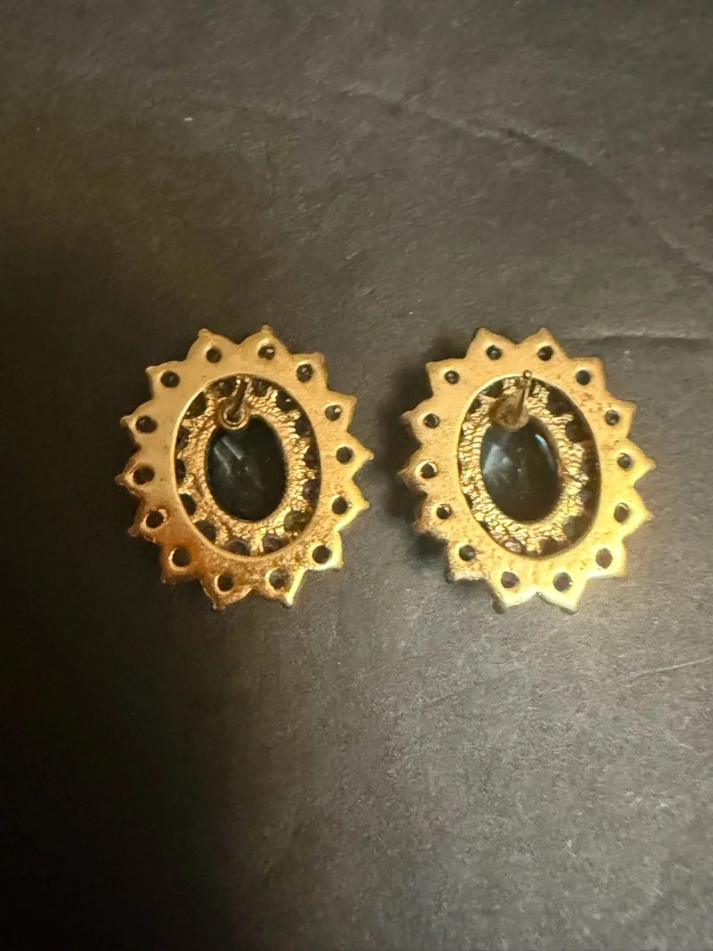 Gold-Tone Blue Crystal Floral Stud Earrings - Unbranded - Picture 3 of 3